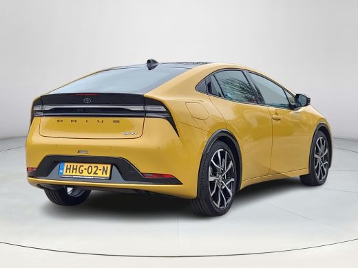 Toyota Prius 2.0 Plug-in Executive | Panorama dak | Apple CarPlay | Navigatie | Rijklaarprijs incl. garantie | ActivLease financial lease