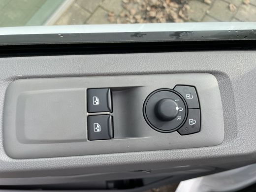 Volkswagen Transporter | 2.0 TDI 110 Pk | L2H1 Life | ActivLease financial lease