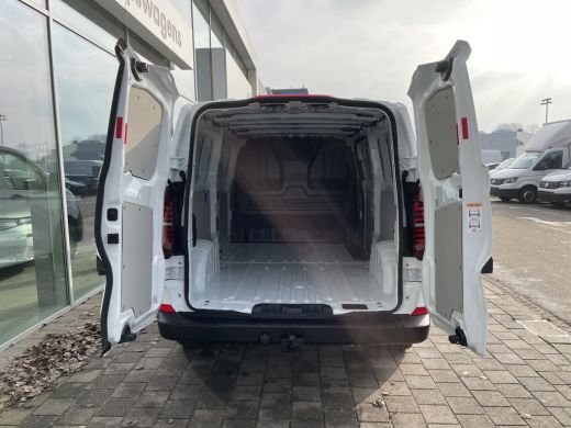 Volkswagen Transporter | 2.0 TDI 110 Pk | L2H1 Life | ActivLease financial lease