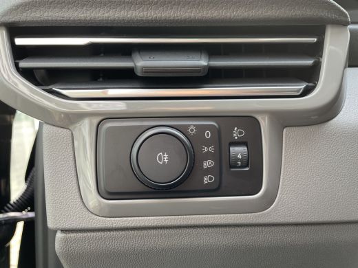 Volkswagen Transporter | 2.0 TDI 150 Pk | L2H1 Life | ActivLease financial lease