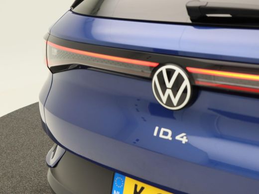 Volkswagen ID.4 First 77 kWh 204 Pk Automaat | Navigatie | 20 Inch | Adaptive Cruise | Stoelverwarming | Camera |... ActivLease financial lease