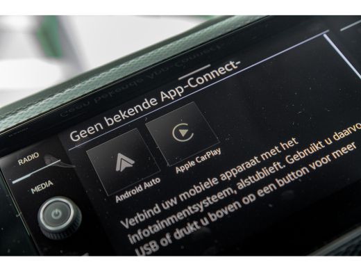 Volkswagen Polo Volkswagen Life Edition Inclusief €2000,- inruilvoordeel + €1000,- korting | 'App-Connect' smartp... ActivLease financial lease