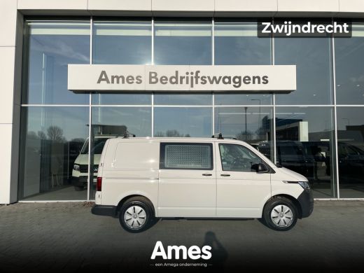 Volkswagen Transporter 2.0 TDI L1 150 Pk DSG | PDC | App Connect Volkswagen Transporter 2.0 TDI L1 150 Pk DSG | PDC | App Connect