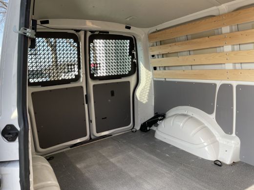 Volkswagen Transporter 2.0 TDI L1 150 Pk DSG | PDC | App Connect ActivLease financial lease