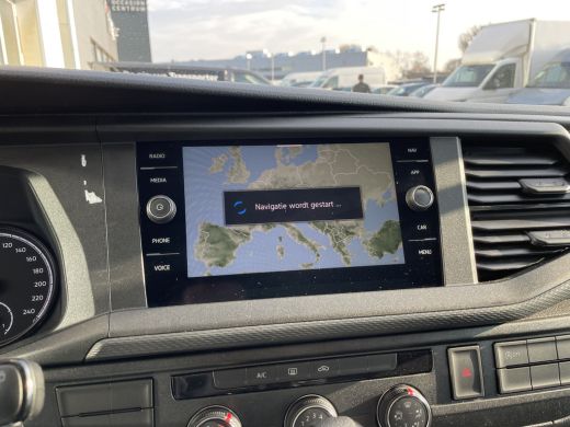 Volkswagen Transporter 2.0 TDI L1 150 Pk DSG | PDC | App Connect ActivLease financial lease