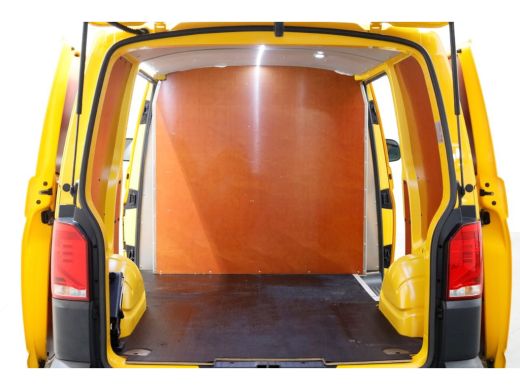 Volkswagen Transporter T6.1 2.0 TDI 150pk DSG-Automaat L1H1 2x Schuifdeur/Achterklep 08-2021 ActivLease financial lease