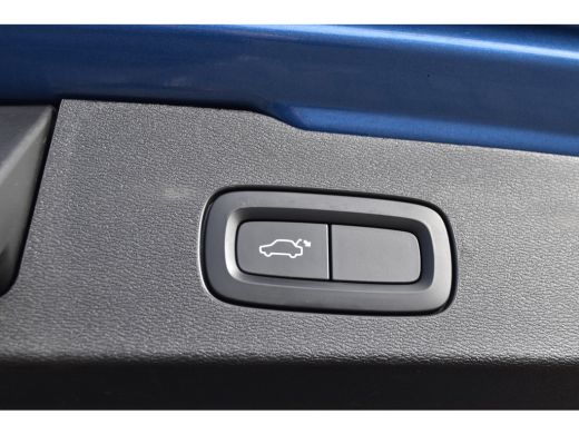 Volvo  V60 2.0 T4 R-Design Volvo V60 T4 R-Design |BurstingBlue |Trekhaak |Leer ActivLease financial lease