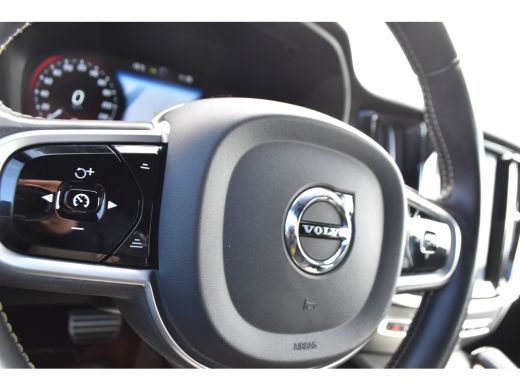 Volvo  V60 2.0 T4 R-Design Volvo V60 T4 R-Design |BurstingBlue |Trekhaak |Leer ActivLease financial lease