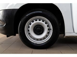 Opel Combo 1.6D L1H1 Edition | Laadruimte-pakket | Navigatie | Parkeersensoren |