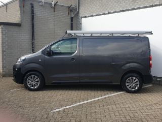 Peugeot Expert 2.0 BlueHDI 120 Standard Premium | 2 zitplaatsen rechtsvoor | Airco | Bluetooth telefoonvoorberei...
