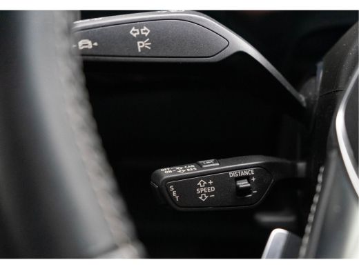 Audi e-tron 55 Quattro / 2x S-line/ Standkachel/ Luchtvering/ Bang & Olufsen Sound System/ Panoramadak/ 300kW... ActivLease financial lease