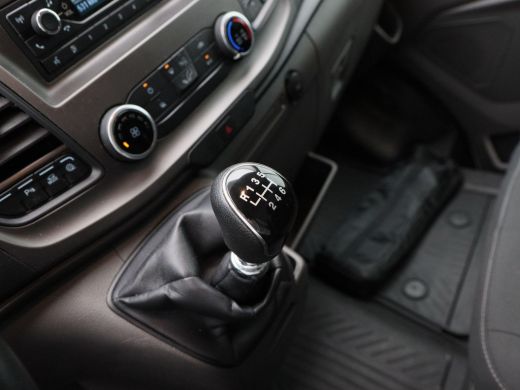 Ford Transit 290 2.0 TDCi L2H2 Ambiente | Cruise Control | Airco | DAB | Bluetooth | Parkeersensoren | Schuifd... ActivLease financial lease