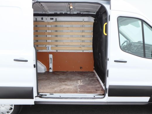 Ford Transit 290 2.0 TDCi L2H2 Ambiente | Cruise Control | Airco | DAB | Bluetooth | Parkeersensoren | Schuifd... ActivLease financial lease