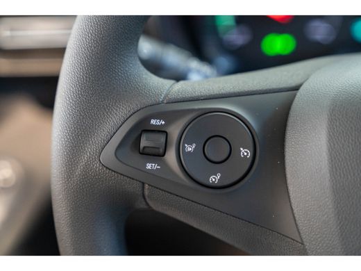 Opel Combo Electric 136 L1 50kWh | Apple Carplay & Android Auto | Laadruimte Pakket | Airco | Camera | ActivLease financial lease