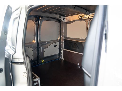 Opel Combo Electric 136 L1 50kWh | Apple Carplay & Android Auto | Laadruimte Pakket | Airco | Camera | ActivLease financial lease