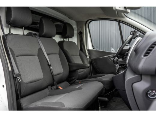 Renault Trafic 2.0 dCi L2H1 | Euro 6 | Automaat | LED | 146 PK | Cruise | Airco | Camera ActivLease financial lease