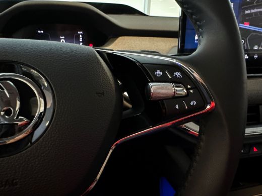 Skoda Enyaq 60 Business Edition ActivLease financial lease