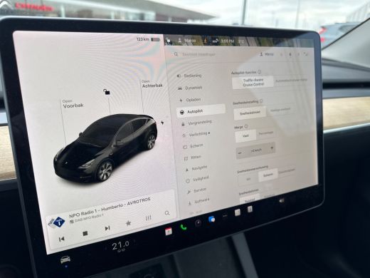 Tesla Model Y Long Range AWD 75 kWh | 1e EIGENAAR! | NL-AUTO! | 19'' LMV | PANO DAK | ADAPTIVE CRUISE | PRACHTI... ActivLease financial lease