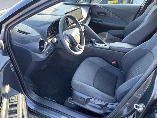 Toyota C-HR 1.8 Hybrid 140 First Edition | Navigatie | Apple CarPlay/Android auto | 360 graden camera ActivLease financial lease