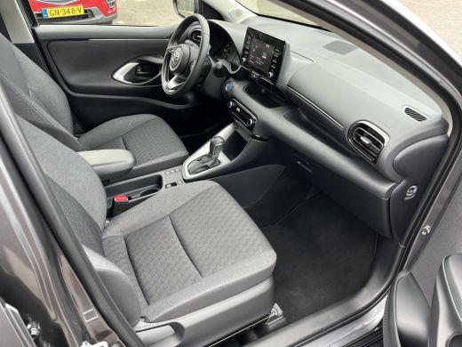 Toyota Yaris 1.5 Hybrid Dynamic | Apple CarPlay/Android auto | Achteruitrijcamera | Stoelverwarming ActivLease financial lease