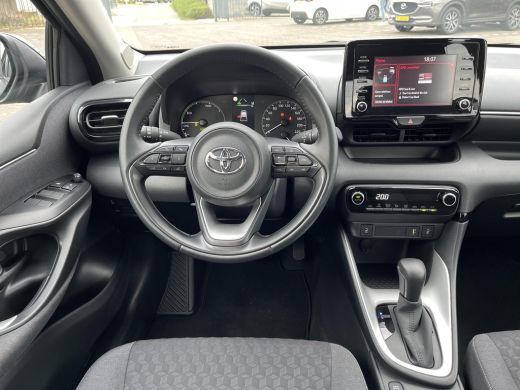 Toyota Yaris 1.5 Hybrid Dynamic | Apple CarPlay/Android auto | Achteruitrijcamera | Stoelverwarming ActivLease financial lease