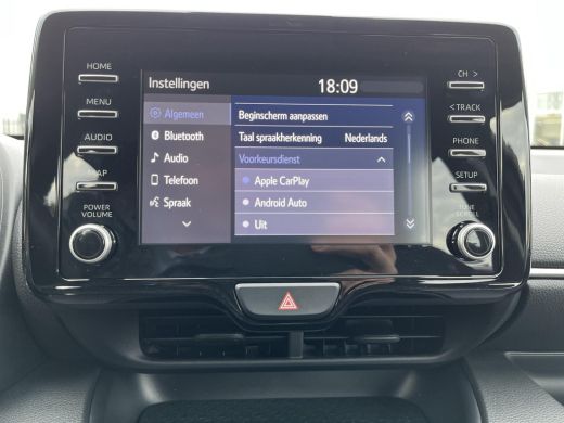Toyota Yaris 1.5 Hybrid Dynamic | Apple CarPlay/Android auto | Achteruitrijcamera | Stoelverwarming ActivLease financial lease