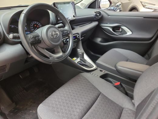 Toyota Yaris 1.5 Hybrid Dynamic Edition Apple CarPlay | Head Up | Stoel/stuurverwarming | Rijklaarprijs incl. ... ActivLease financial lease