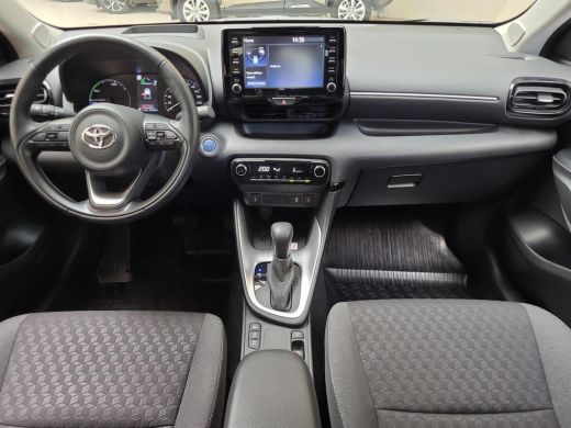 Toyota Yaris 1.5 Hybrid Dynamic Edition Apple CarPlay | Head Up | Stoel/stuurverwarming | Rijklaarprijs incl. ... ActivLease financial lease