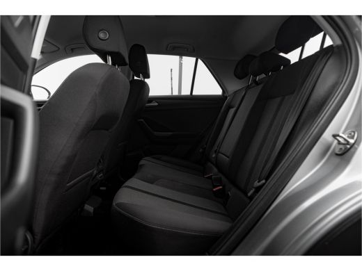 Volkswagen T-Roc 1.5 TSI Life DSG | Apple car Play | Clima | PDC V + A ActivLease financial lease