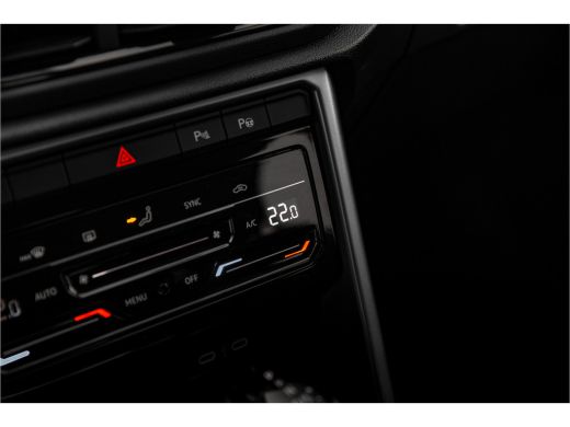 Volkswagen T-Roc 1.5 TSI Life DSG | Apple car Play | Clima | PDC V + A ActivLease financial lease