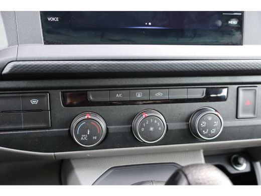 Volkswagen Transporter 2.0 TDI L2H1 150 Pk 7-DSG Automaat Dubbele Cabine | Cruise Control | Trekhaak | ActivLease financial lease