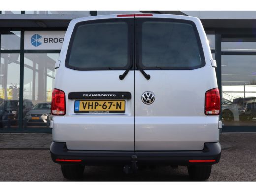 Volkswagen Transporter 2.0 TDI L2H1 150 Pk 7-DSG Automaat Dubbele Cabine | Cruise Control | Trekhaak | ActivLease financial lease