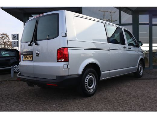 Volkswagen Transporter 2.0 TDI L2H1 150 Pk 7-DSG Automaat Dubbele Cabine | Cruise Control | Trekhaak | ActivLease financial lease