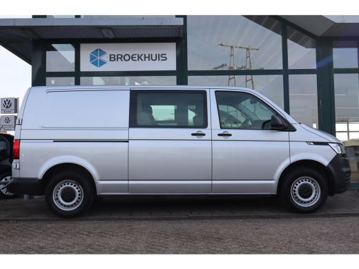 Volkswagen Transporter 2.0 TDI L2H1 150 Pk 7-DSG Automaat Dubbele Cabine | Cruise Control | Trekhaak | ActivLease financial lease
