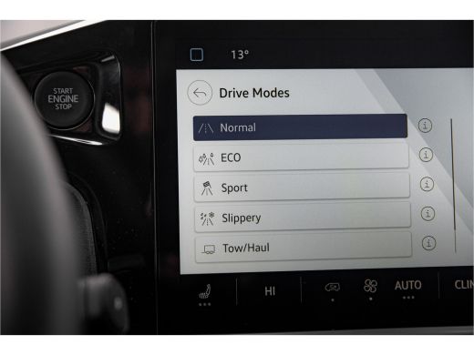 Volkswagen Transporter 2024 | Bulli | L1 | 170 pk Automaat | Digitaal Display ActivLease financial lease