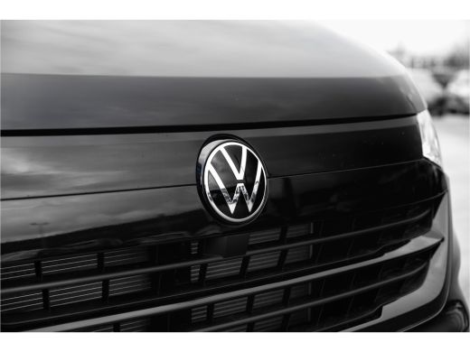 Volkswagen Transporter 2024 | Bulli | L1 | 170 pk Automaat | Digitaal Display ActivLease financial lease