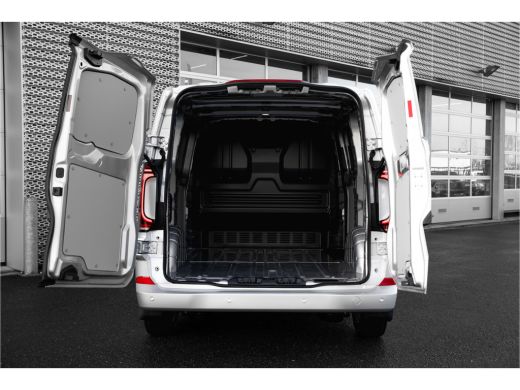 Volkswagen Transporter | 2024 | Bulli | L1 | Automaat 170 pk | Digitaal Dashboard ActivLease financial lease
