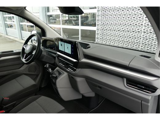 Volkswagen Transporter 2024 | Life | L1 | Digitaal Display ActivLease financial lease