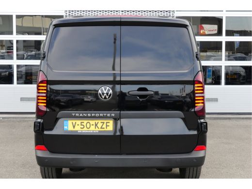 Volkswagen Transporter 2024 | Life | L1 | Digitaal Display ActivLease financial lease
