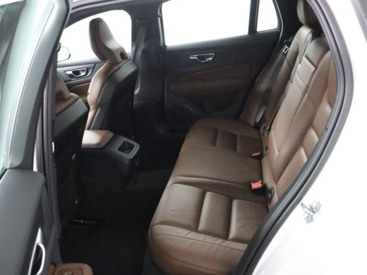 Volvo  V60 B4 Inscription | Adaptive Cruise control | 360 camera | Harman Kardon | Keyless | Stoel + Stuurve... ActivLease financial lease