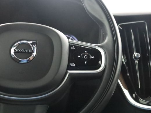 Volvo  V60 B4 Inscription | Adaptive Cruise control | 360 camera | Harman Kardon | Keyless | Stoel + Stuurve... ActivLease financial lease