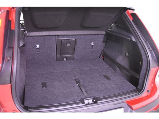Volvo  XC40 2.0 T4 Inscription *1ste Eigenaar*Leer*Panoramadak*Memory* ActivLease financial lease