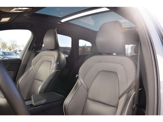 Volvo  XC60 Volvo T6 Recharge AWD Plus Dark |21'' |360Cam |HeadUp | Panodak | ActivLease financial lease