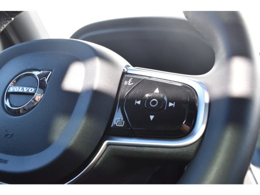 Volvo  XC60 Volvo T6 Recharge AWD Plus Dark |21'' |360Cam |HeadUp | Panodak | ActivLease financial lease