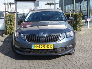 Skoda Octavia Combi 1.0 TSI Gr. Clever Edition TREKHAAK AUTOMAAT CLIMA NAVI
