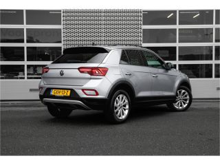 Volkswagen T-Roc 1.5 TSI Life DSG | Apple car Play | Clima | PDC V + A