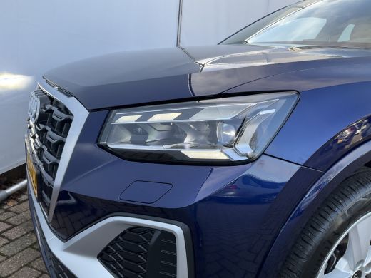 Audi Q2 35 TFSI 150pk Autom S-Line Nav/Cam Stoelverw. + electr. S-Line ActivLease financial lease