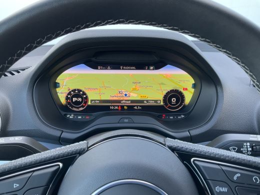 Audi Q2 35 TFSI 150pk Autom S-Line Nav/Cam Stoelverw. + electr. S-Line ActivLease financial lease