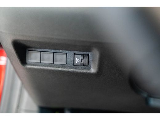 Fiat 600E Urban 54 kWh 3 Fase | Apple Carplay & Android Auto | Climate Control | Parkeersensoren | ActivLease financial lease