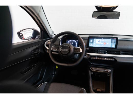 Fiat 600E Urban 54 kWh 3 Fase | Apple Carplay & Android Auto | Climate Control | Parkeersensoren | ActivLease financial lease
